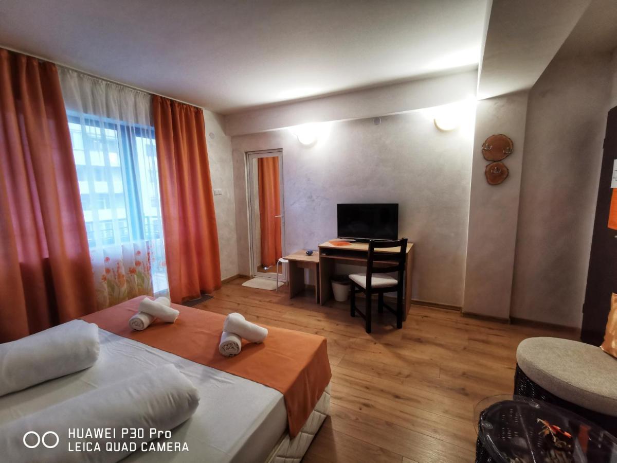 Hotel Swiss Шумен Экстерьер фото